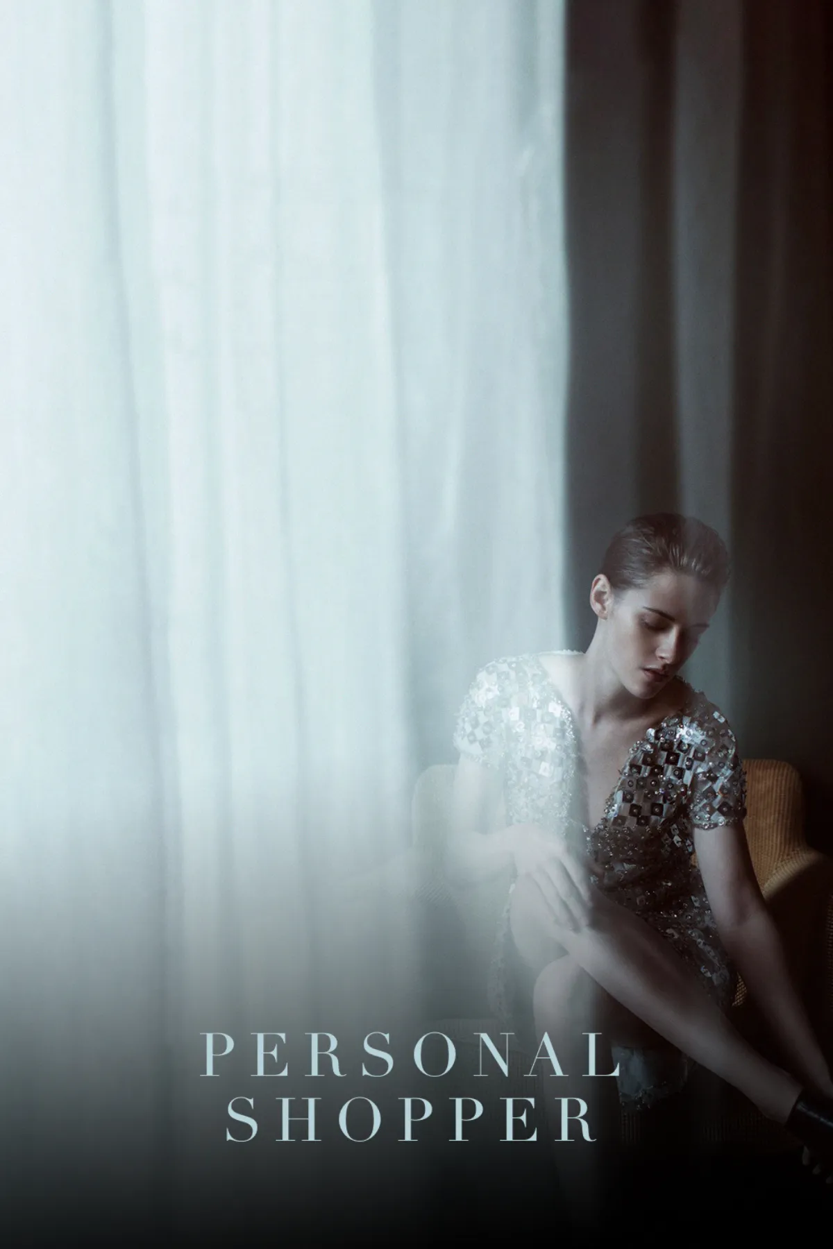 Personal Shopper (2016)