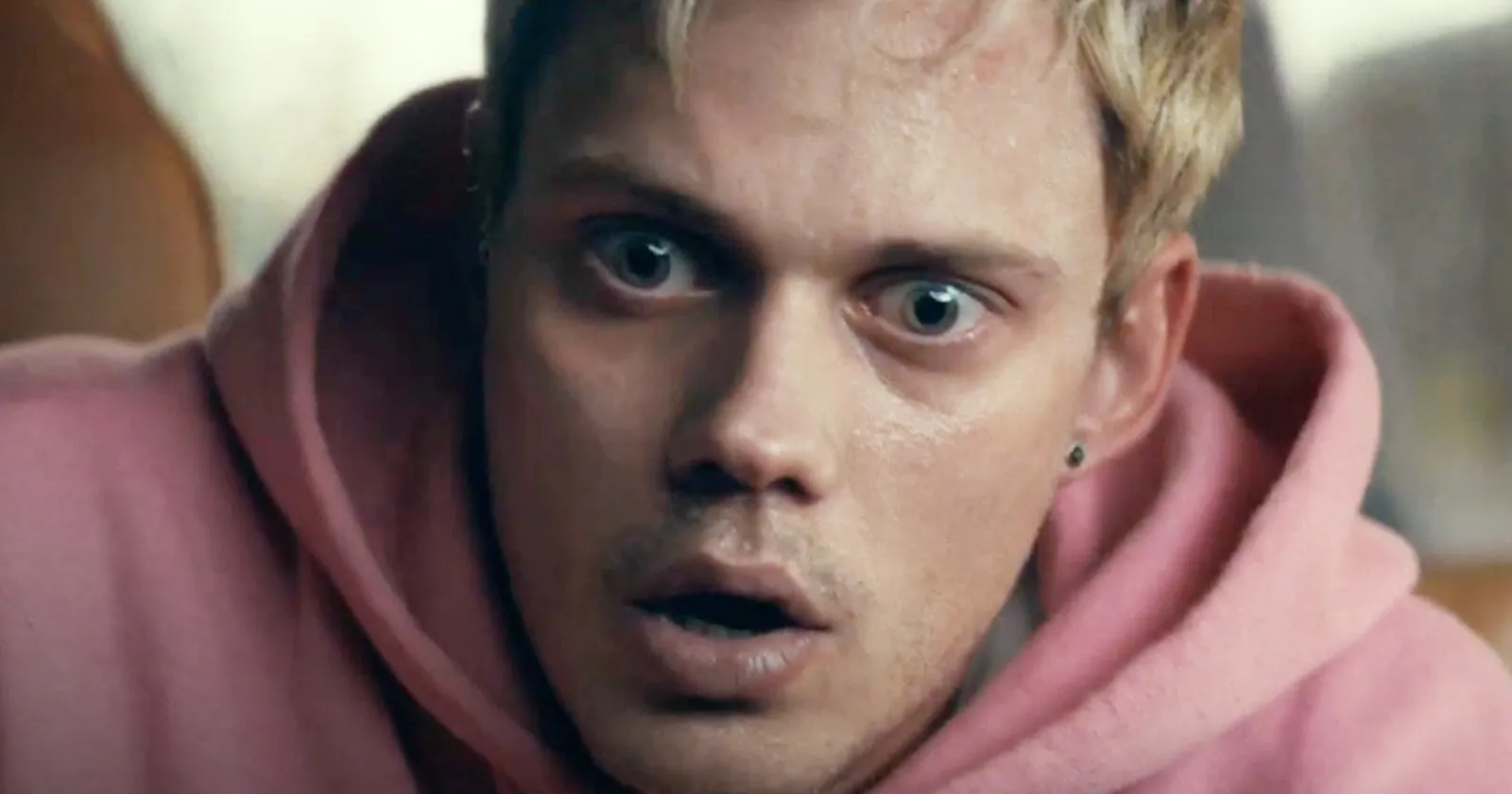 Bill Skarsgård in Locked (2025)