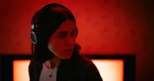 Nina Kiri in undertone (2026)